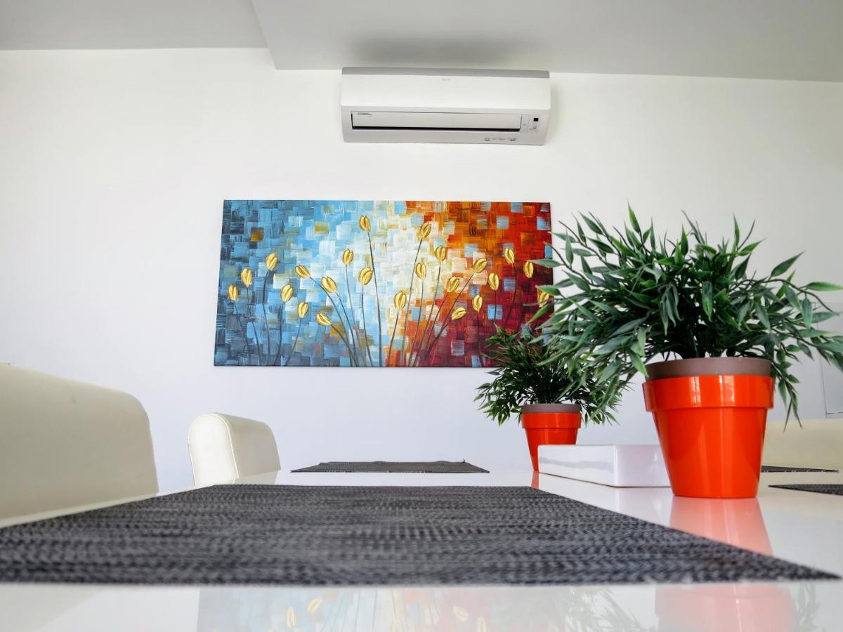 Modern Luxury Penthouse In Perfect Sliema Location Apartman Kültér fotó