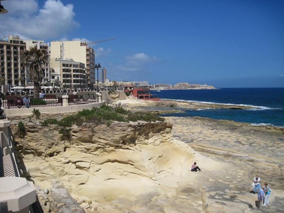 Modern Luxury Penthouse In Perfect Sliema Location Apartman Kültér fotó