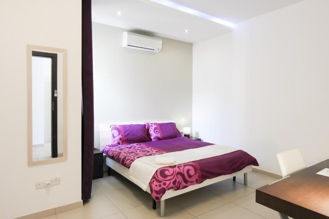 Modern Luxury Penthouse In Perfect Sliema Location Apartman Kültér fotó